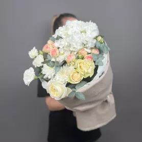 Букет №300708 от интернет-магазина «Flowers Studio»
