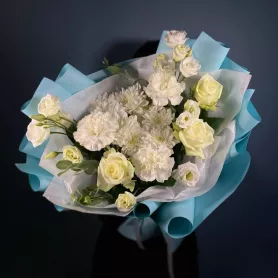 Букет с витрины №303 от интернет-магазина «Flowers Studio»