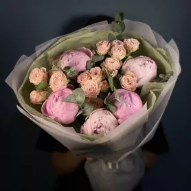 Букет с витрины №505 от интернет-магазина «Flowers Studio»