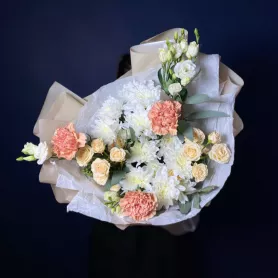 Букет с витрины №512 от интернет-магазина «Flowers Studio»