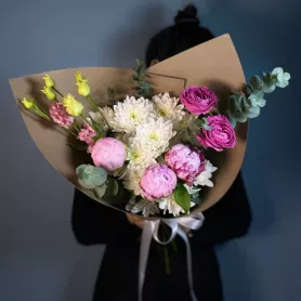 Букет с витрины №512 от интернет-магазина «Flowers Studio»