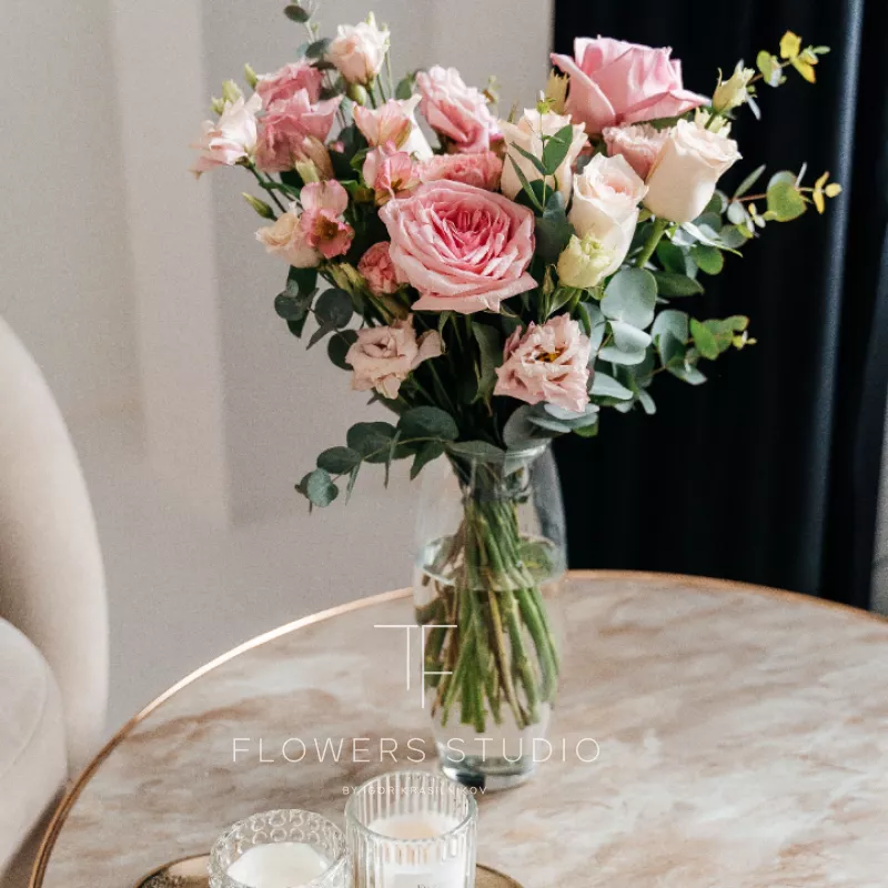 Цветочная подписка «Нежность»