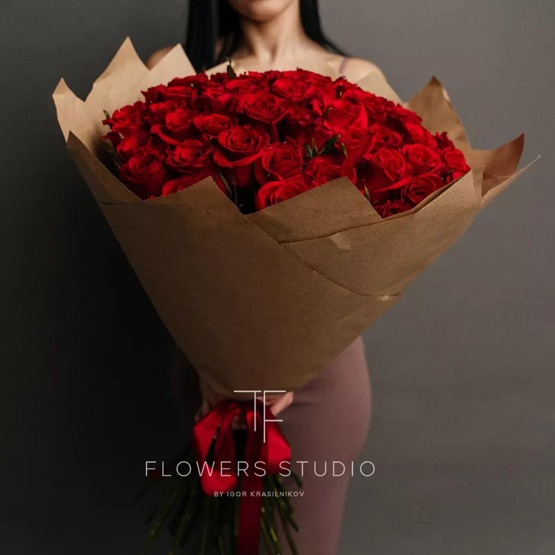 51 роза красная 3