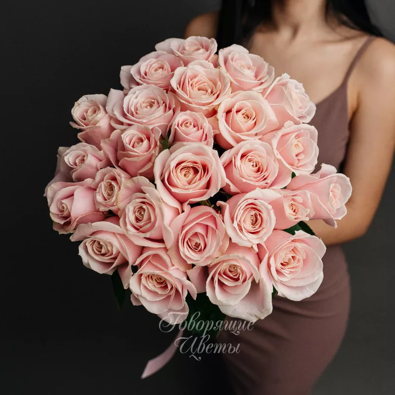 25 розовых роз 1
