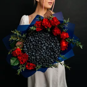 Южная ночь от интернет-магазина «Flowers Studio»