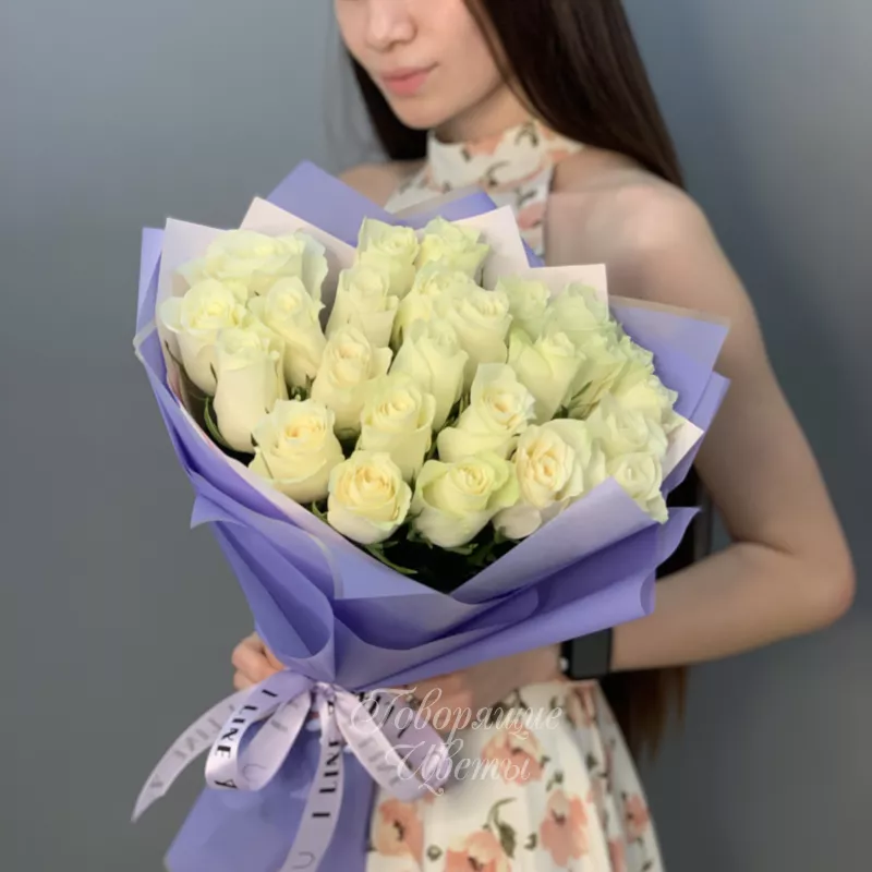 25 роз белых Кения 3