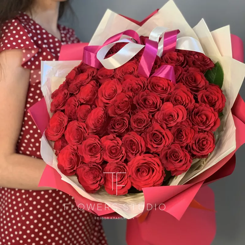 51 роза красная Кения