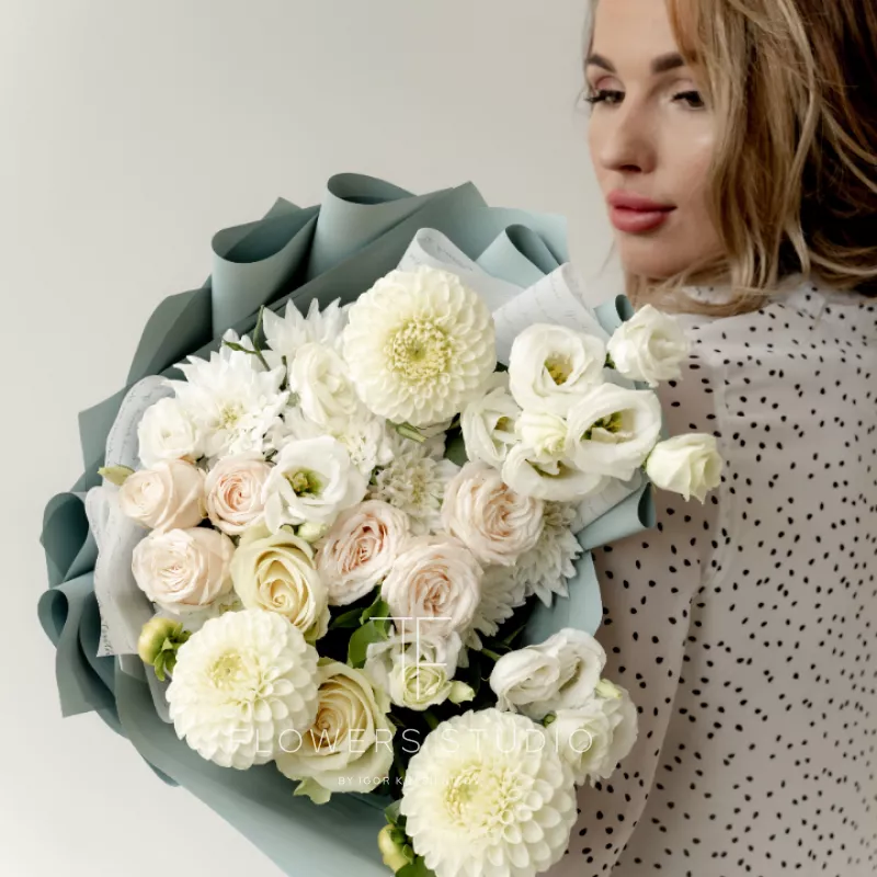 Алехандро 4