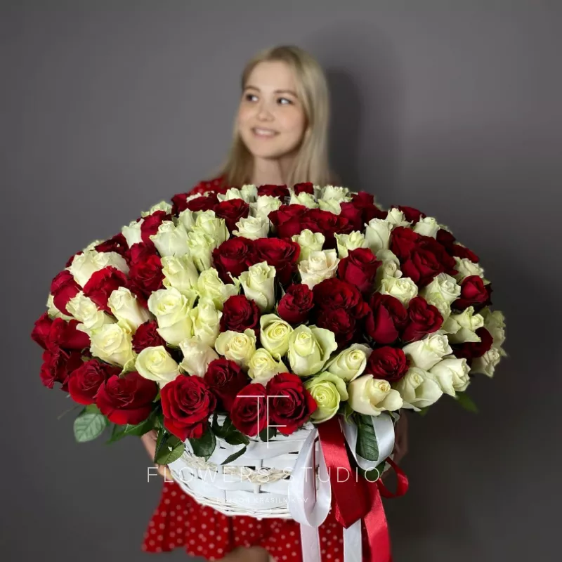 201 роза Кения в корзине 3