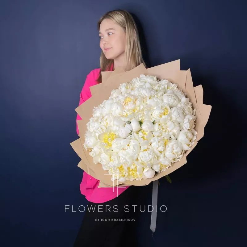 51 белый пион 1