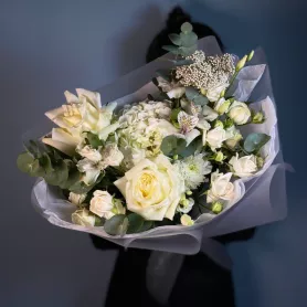 Букет с витрины №58 от интернет-магазина «Flowers Studio»