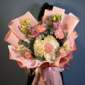 Букет с витрины № 1516 от интернет-магазина «Flowers Studio»