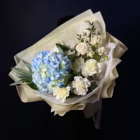 Букет с витрины №53 от интернет-магазина «Flowers Studio»