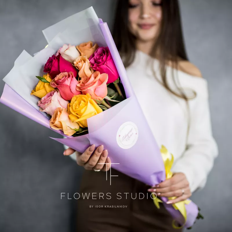 11 роз микс (премиум сорт) 2