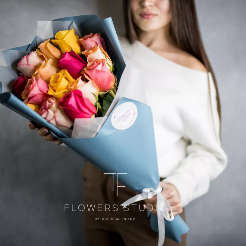 15 роз микс (премиум сорт) 2