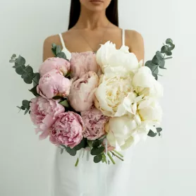 Букет невесты №31 от интернет-магазина «Flowers Studio»