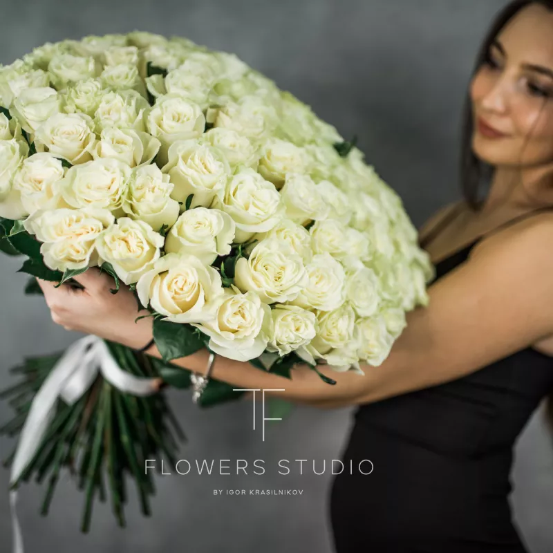 101 белая роза (Премиум сорт) 1