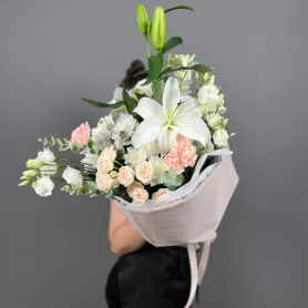 Букет №180808 от интернет-магазина «Flowers Studio»