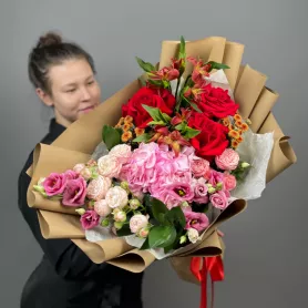 Букет № 150903 от интернет-магазина «Flowers Studio»