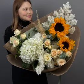 Букет №131007 от интернет-магазина «Flowers Studio»