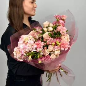 Букет недели № 1 от интернет-магазина «Flowers Studio»