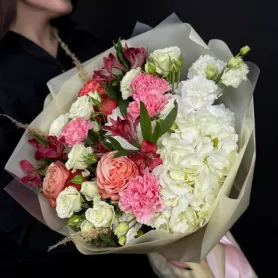 Букет №041106 от интернет-магазина «Flowers Studio»