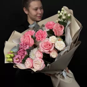 Букет №061103 от интернет-магазина «Flowers Studio»