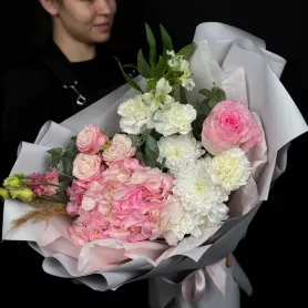 Букет №061104 от интернет-магазина «Flowers Studio»