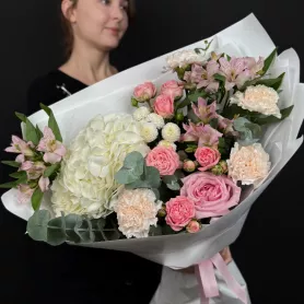 Букет №111104 от интернет-магазина «Flowers Studio»