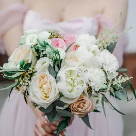 Букет невесты №10 от интернет-магазина «Flowers Studio»