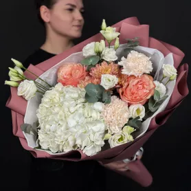 Букет №111106 от интернет-магазина «Flowers Studio»