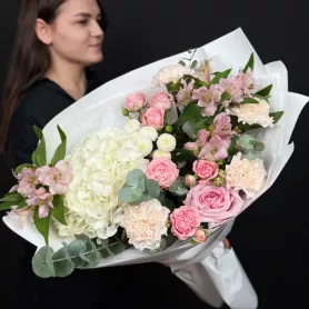 Букет №131101 от интернет-магазина «Flowers Studio»