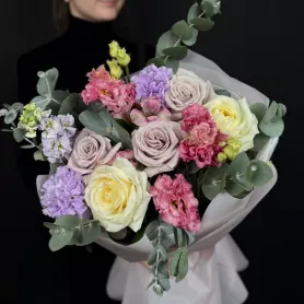 Букет №141105 от интернет-магазина «Flowers Studio»