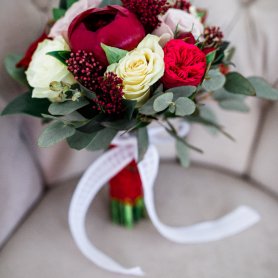 Букет невесты №2 от интернет-магазина «Flowers Studio» в Чебоксарах