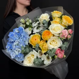 Букет №241104 от интернет-магазина «Flowers Studio»