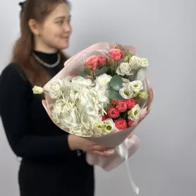 Букет №101202 от интернет-магазина «Flowers Studio»