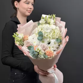 Букет №230103 от интернет-магазина «Flowers Studio»
