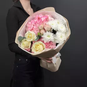 Букет №230102 от интернет-магазина «Flowers Studio»