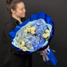 Букет №080103 от интернет-магазина «Flowers Studio»