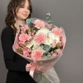 Букет №240104 от интернет-магазина «Flowers Studio»