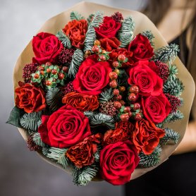 Влюбленный санта от интернет-магазина «Flowers Studio» в Чебоксарах