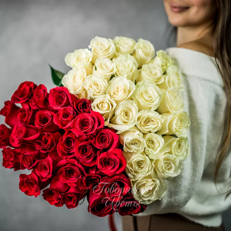 Сердце из 51 розы 1