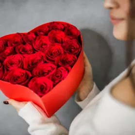 Валентинка от интернет-магазина «Flowers Studio»