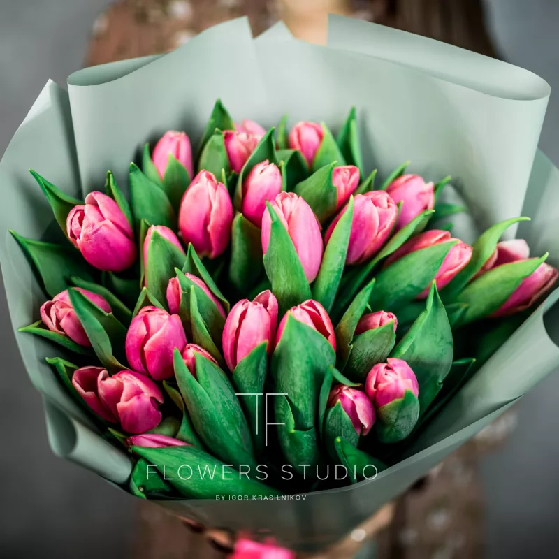 25 розовых тюльпанов 1
