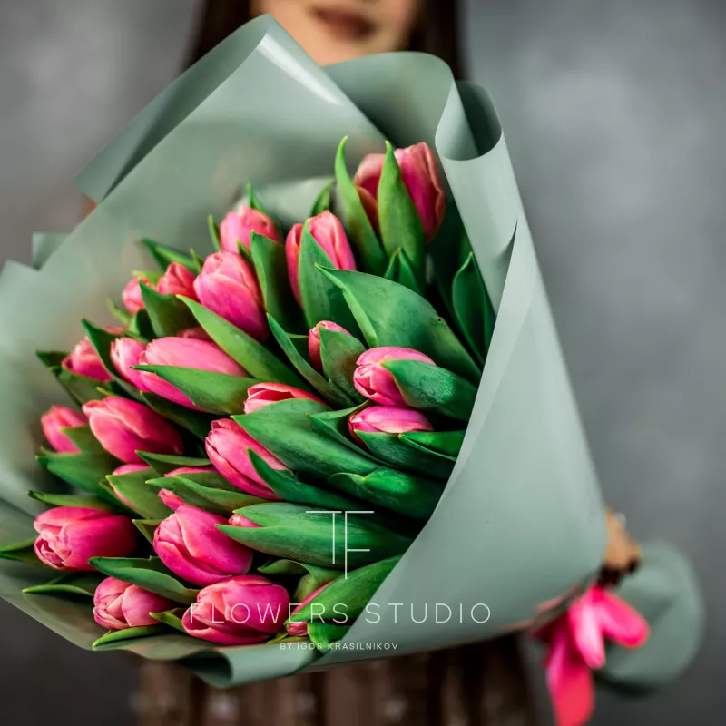 25 розовых тюльпанов 3