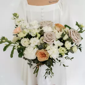 Букет невесты №18 от интернет-магазина «Flowers Studio»
