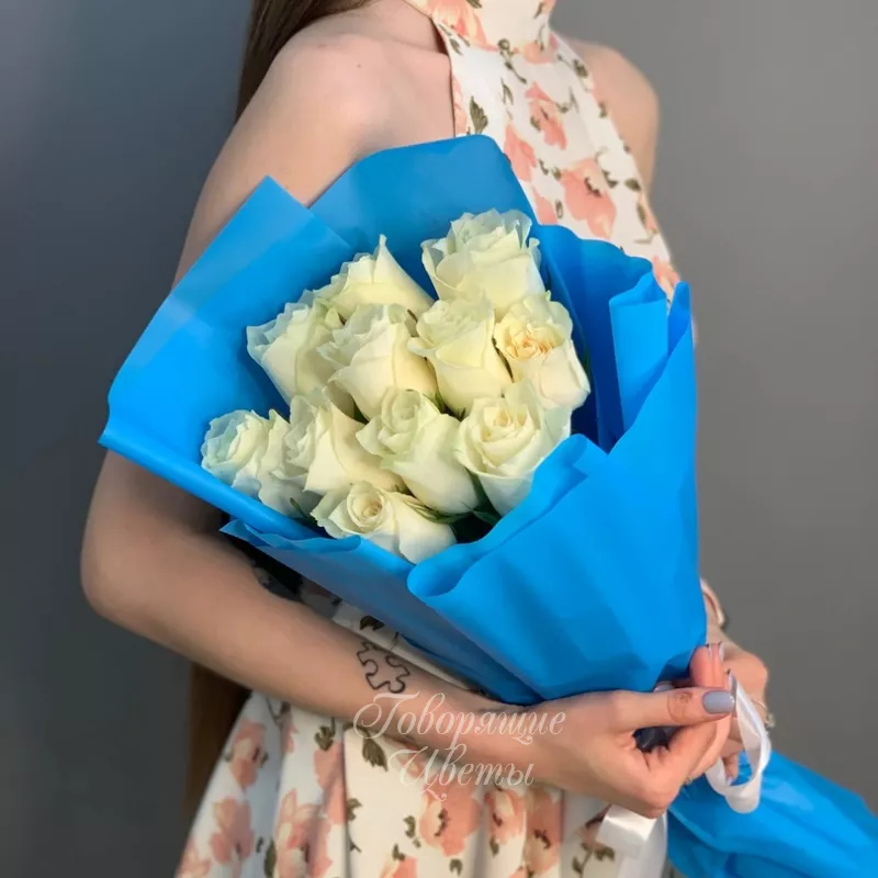 11 белых роз Кения 1