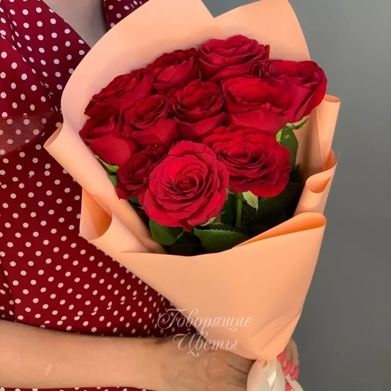 11 красных роз Кения 1