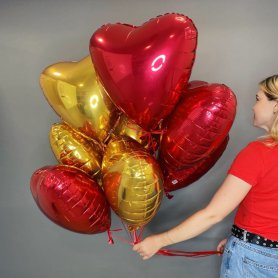 9 фольгированных сердец от интернет-магазина «Flowers Studio» в Чебоксарах