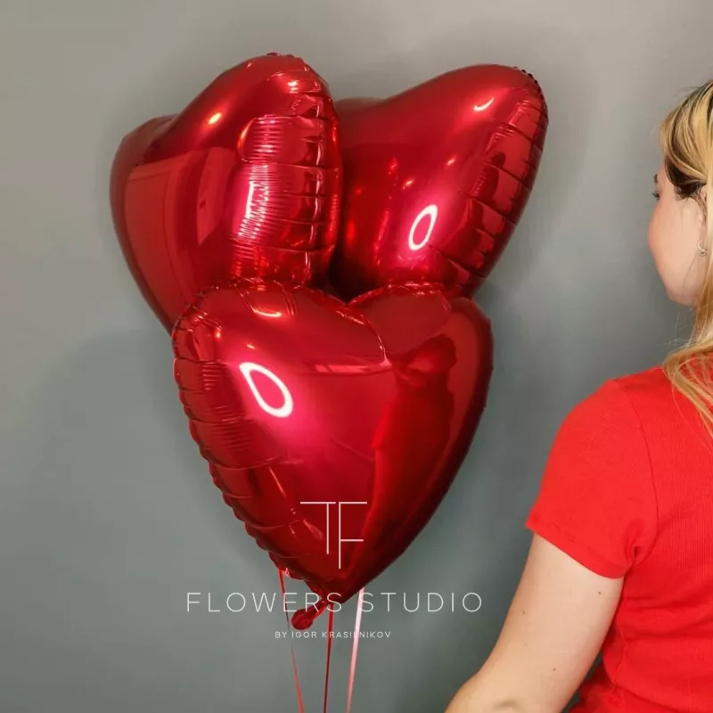 3 фольгированных сердца 1